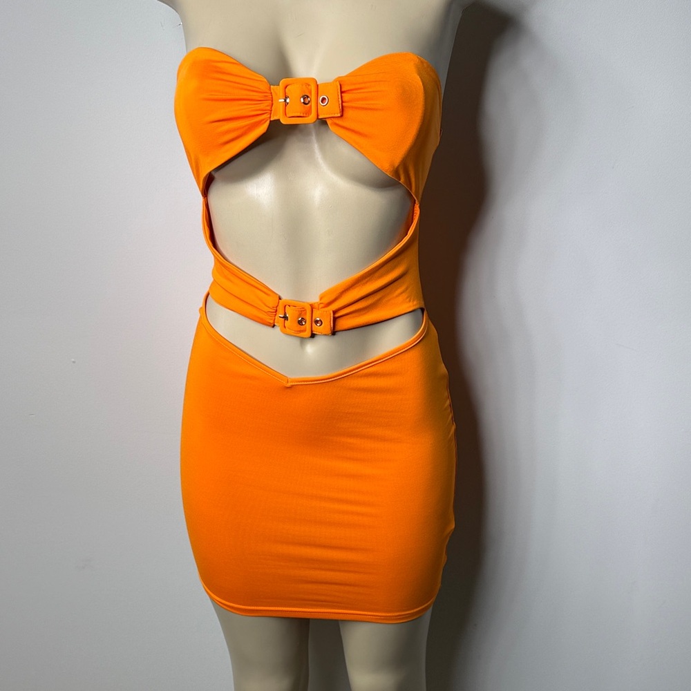 SHEIN Vibrant Orange Strapless Mini Dress with Center Buckle NWOT